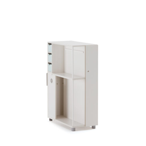 Gabinete multiple abierto